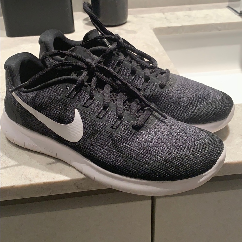 Nike Women 7.5